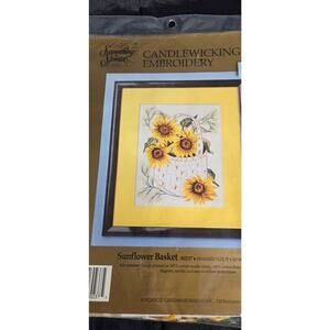 Something Special Candlewicking Embroidery Kit